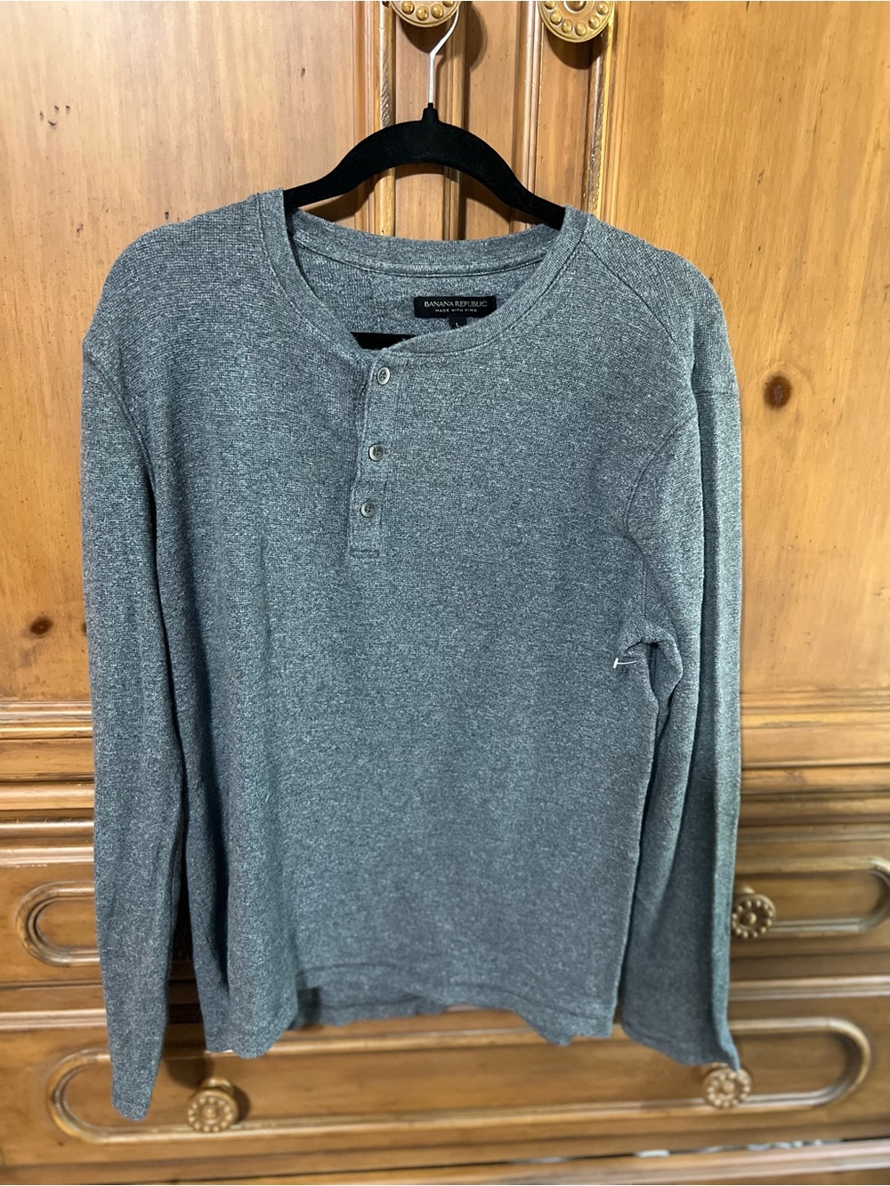 Banana Republic Heather Gray Long-Sleeve Henley